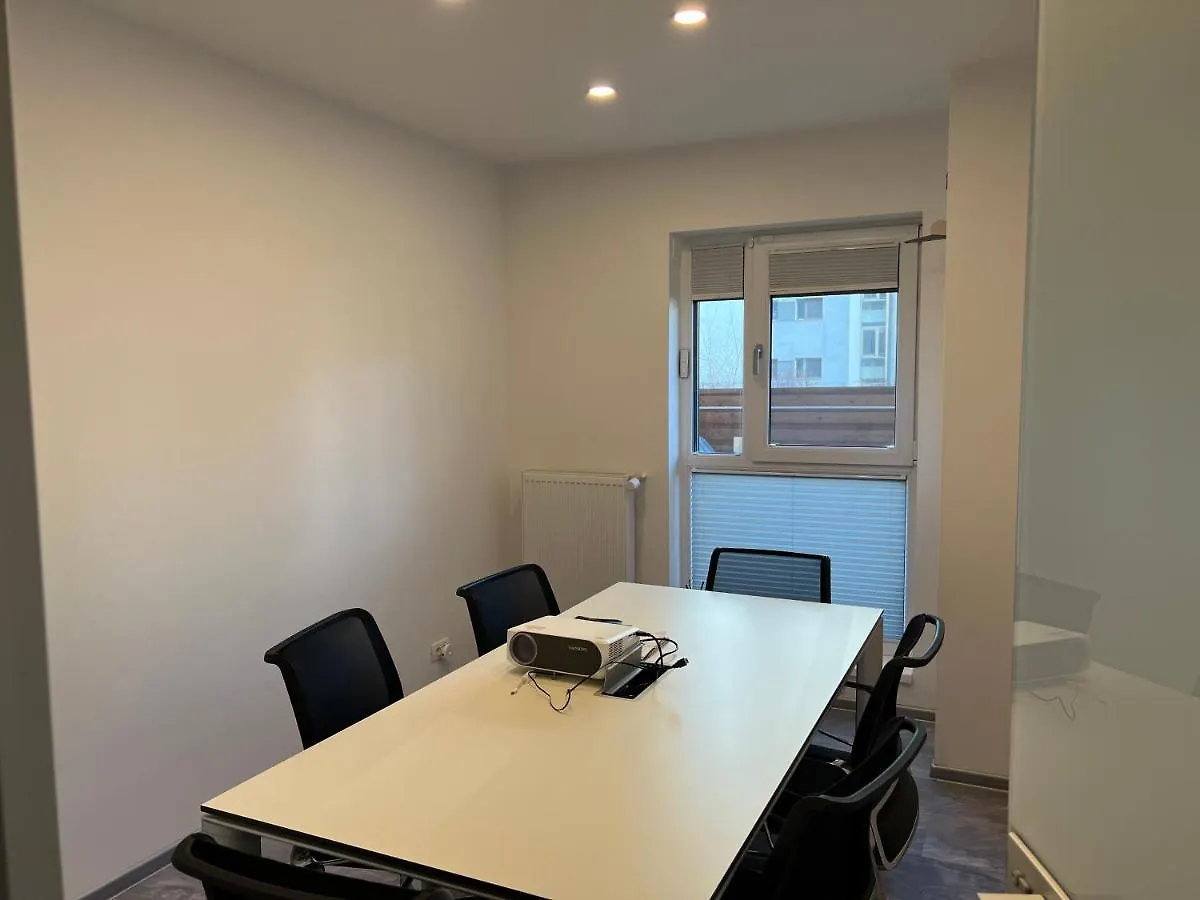 Luxury Westpark 2-Room Apartment Lakeview W5 布加勒斯特