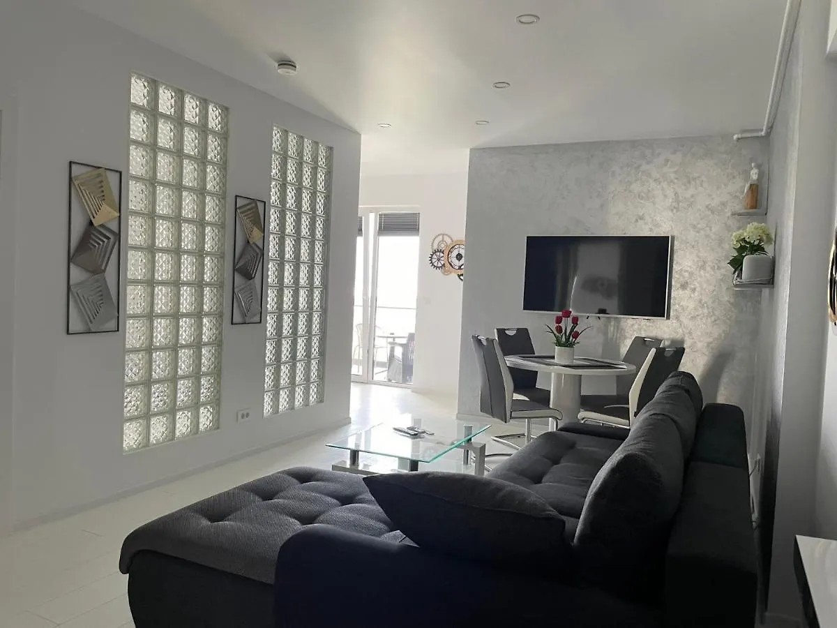 Luxury Westpark 2-Room Apartment Lakeview W5 Bucharest
