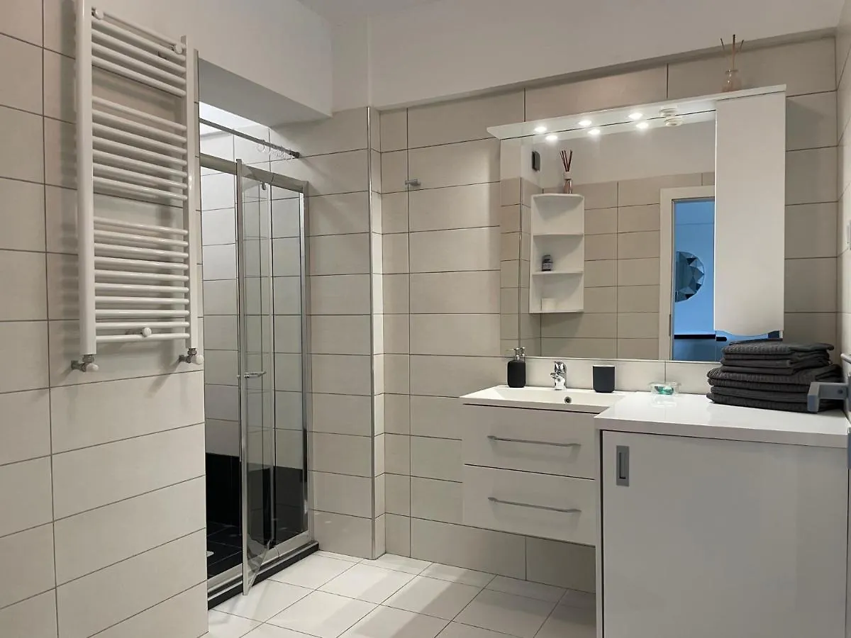 Luxury Westpark 2-Room Apartment Lakeview W5 Bucharest Romania