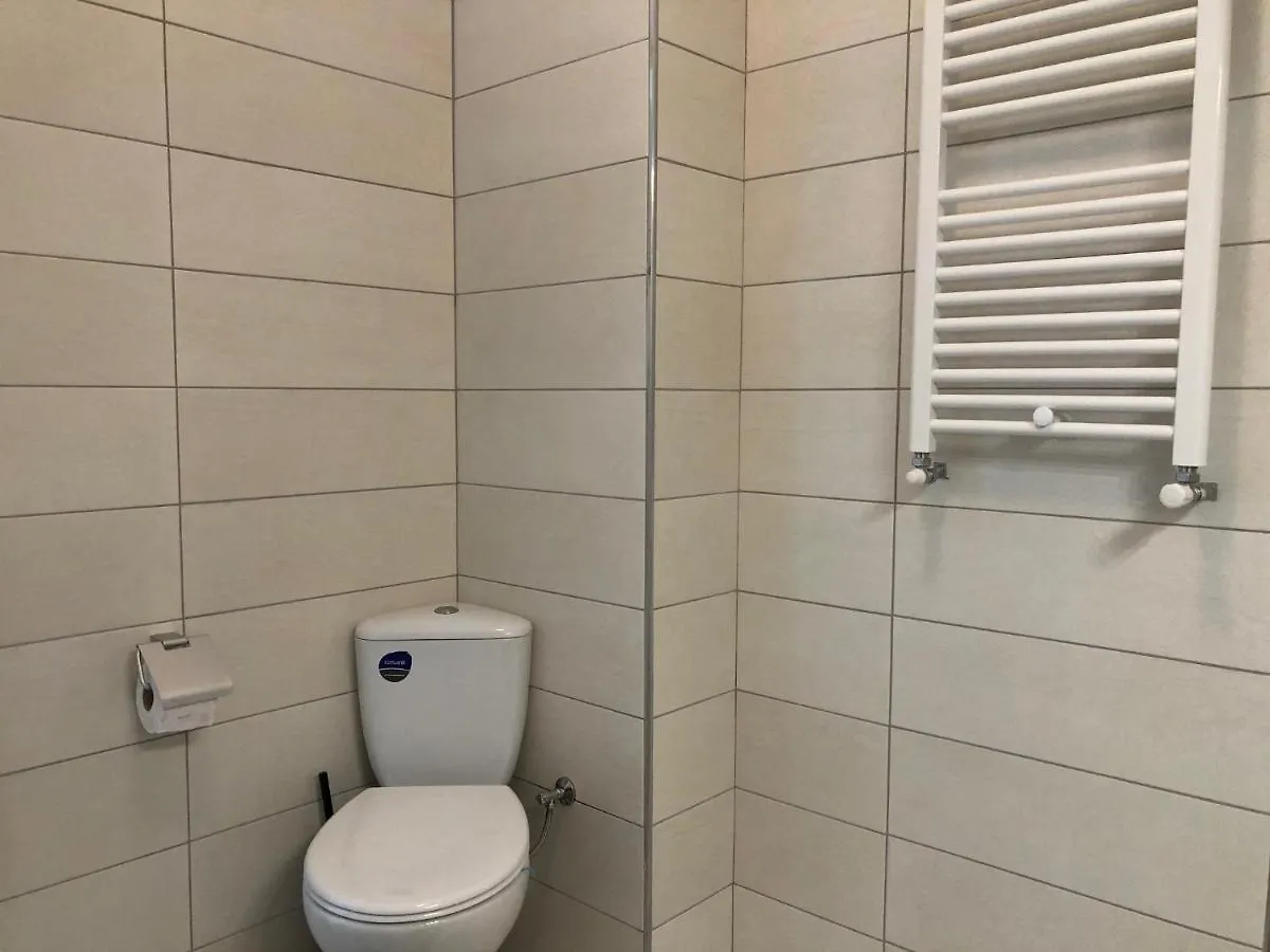 Luxury Westpark 2-Room Apartment Lakeview W5 布加勒斯特 罗马尼亚
